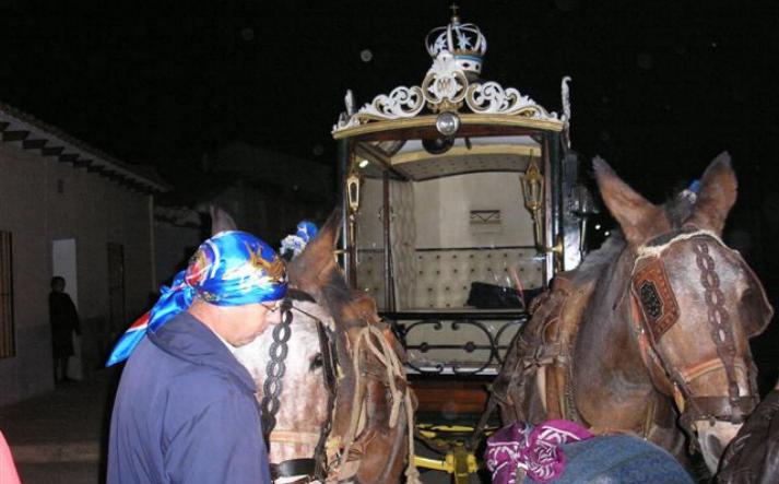 foto de virgen de los pegotes
