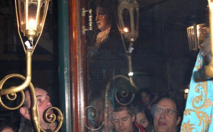 foto de virgen de los pegotes