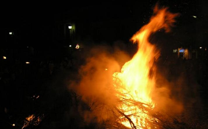foto de virgen de los pegotes