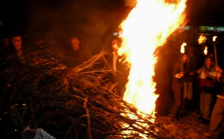 foto de virgen de los pegotes