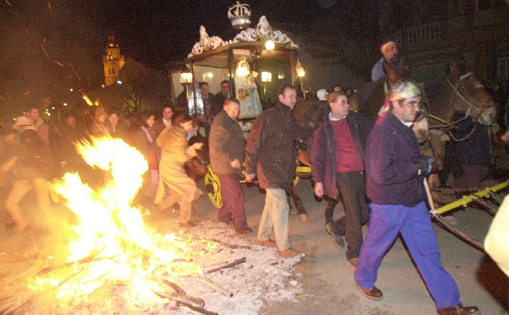 foto de virgen de los pegotes