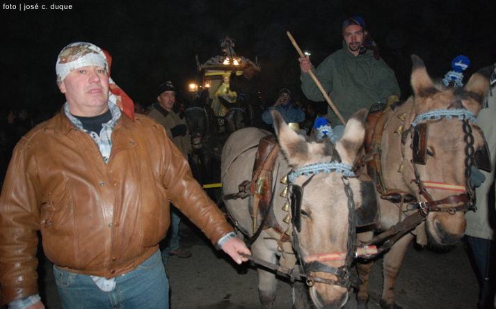 foto de virgen de los pegotes