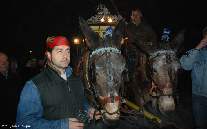 foto de virgen de los pegotes