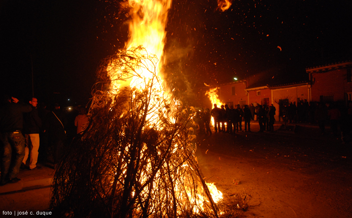 foto de virgen de los pegotes