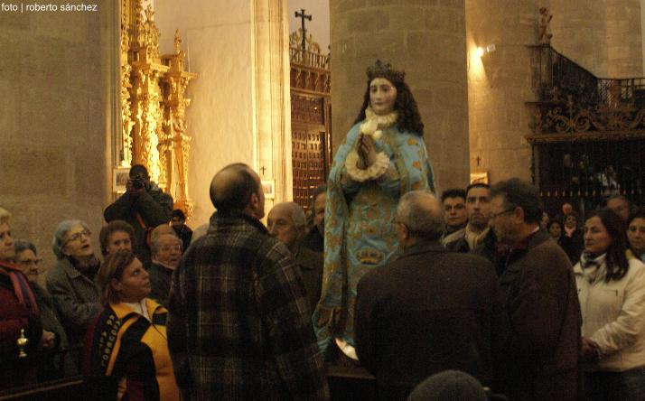 foto de virgen de los pegotes